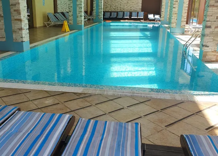 Azax In Terra Complex 아파트호텔 반스코